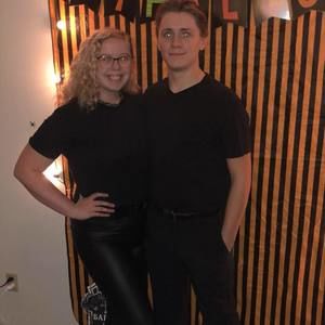 Meet your Posher, Cady